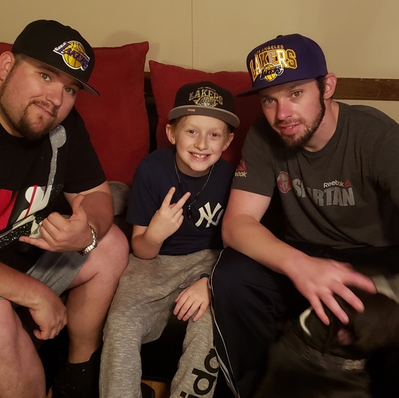 Meet your Posher, Justin - Picture 5 of 7